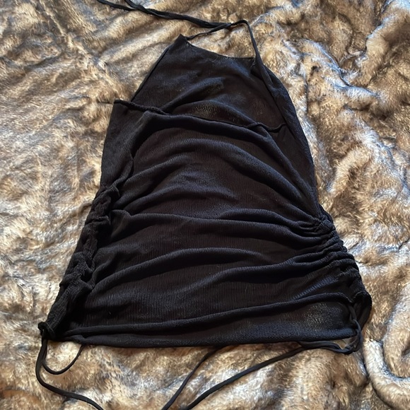 Halter top beach cover up - Picture 2 of 3